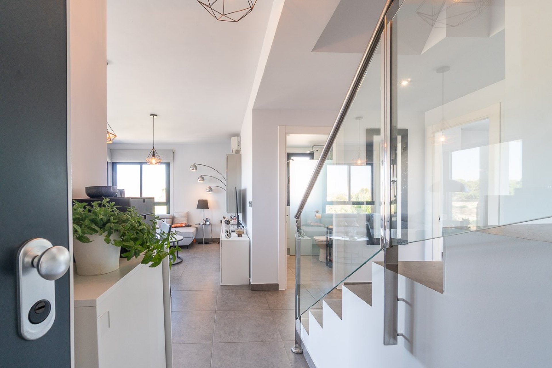 Resale - Apartment / Flat * - Villamartin * - La fuente *