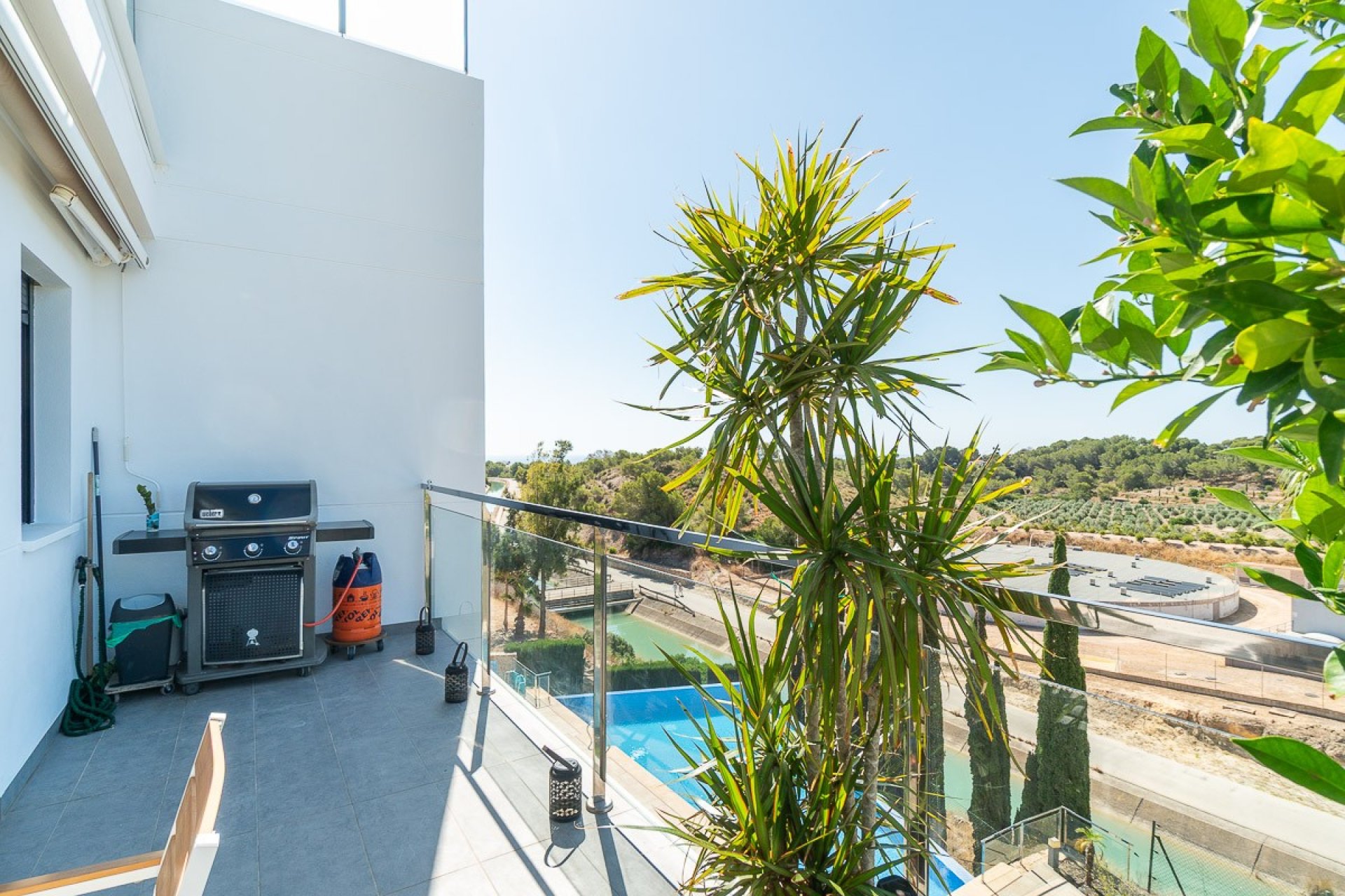 Resale - Apartment / Flat * - Villamartin * - La fuente *