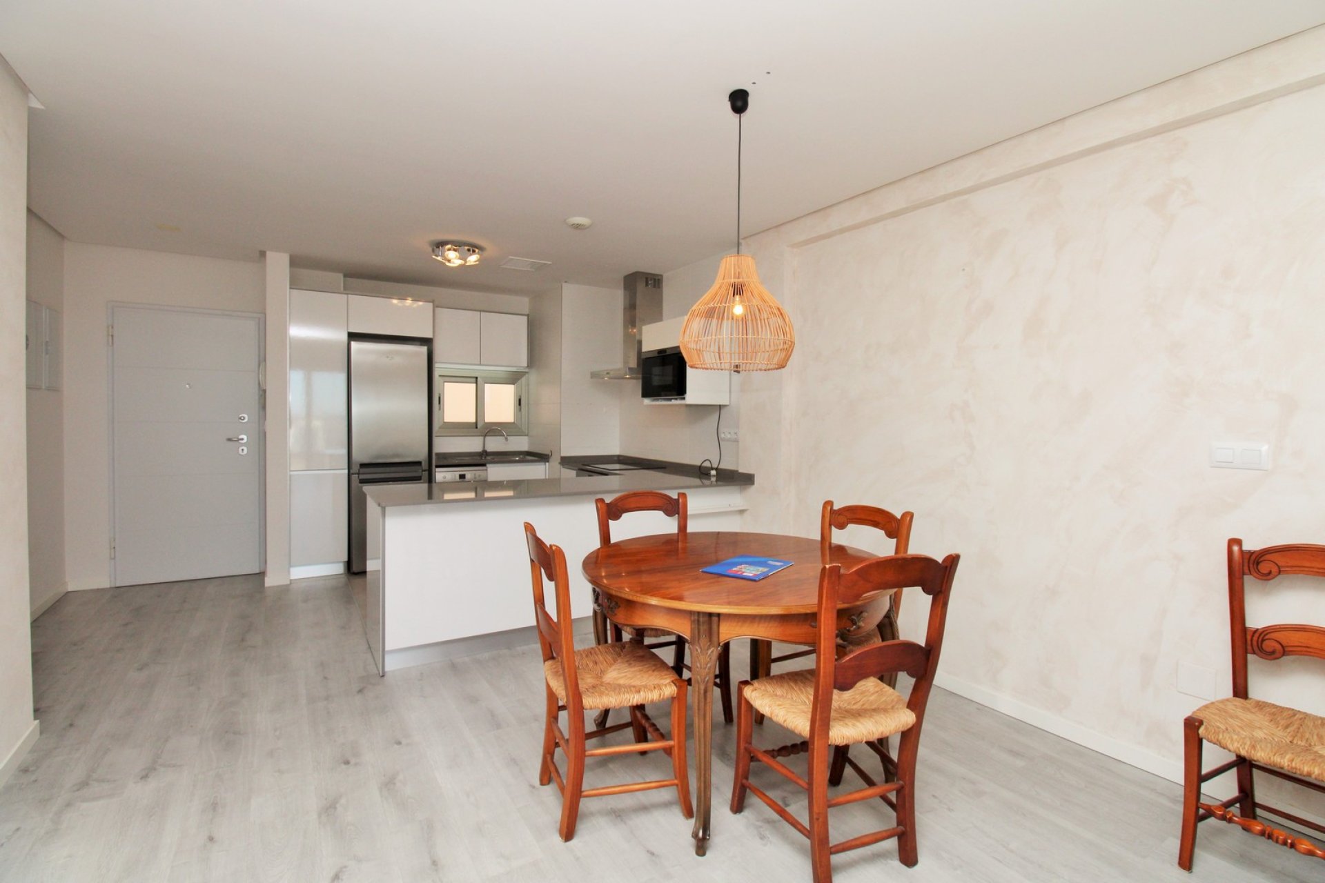 Resale - Apartment / Flat * - Villamartin - Los Dolses *