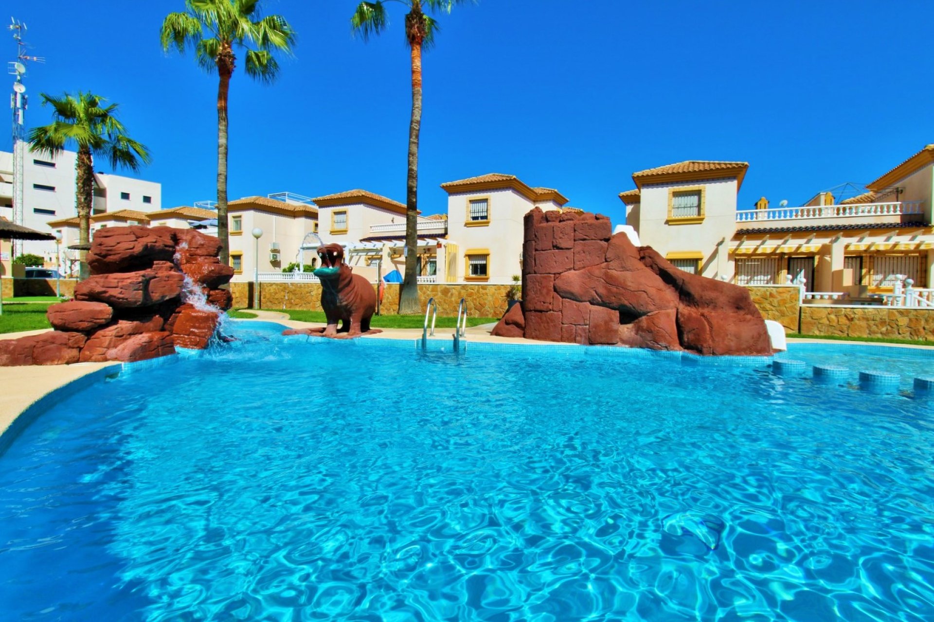 Resale - Apartment / Flat * - Villamartin * - Los Dolses *