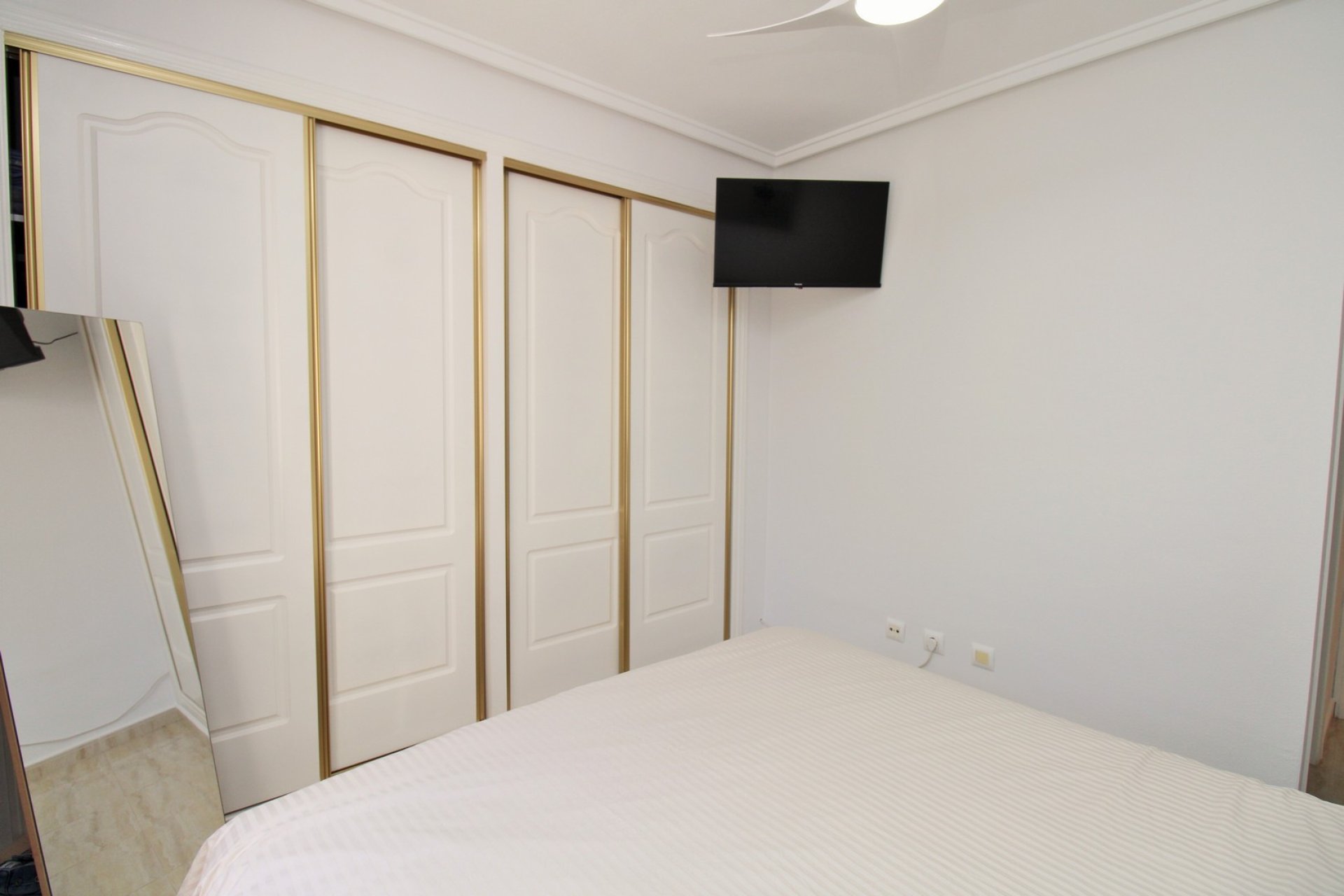 Resale - Apartment / Flat * - Villamartin * - Los Dolses *