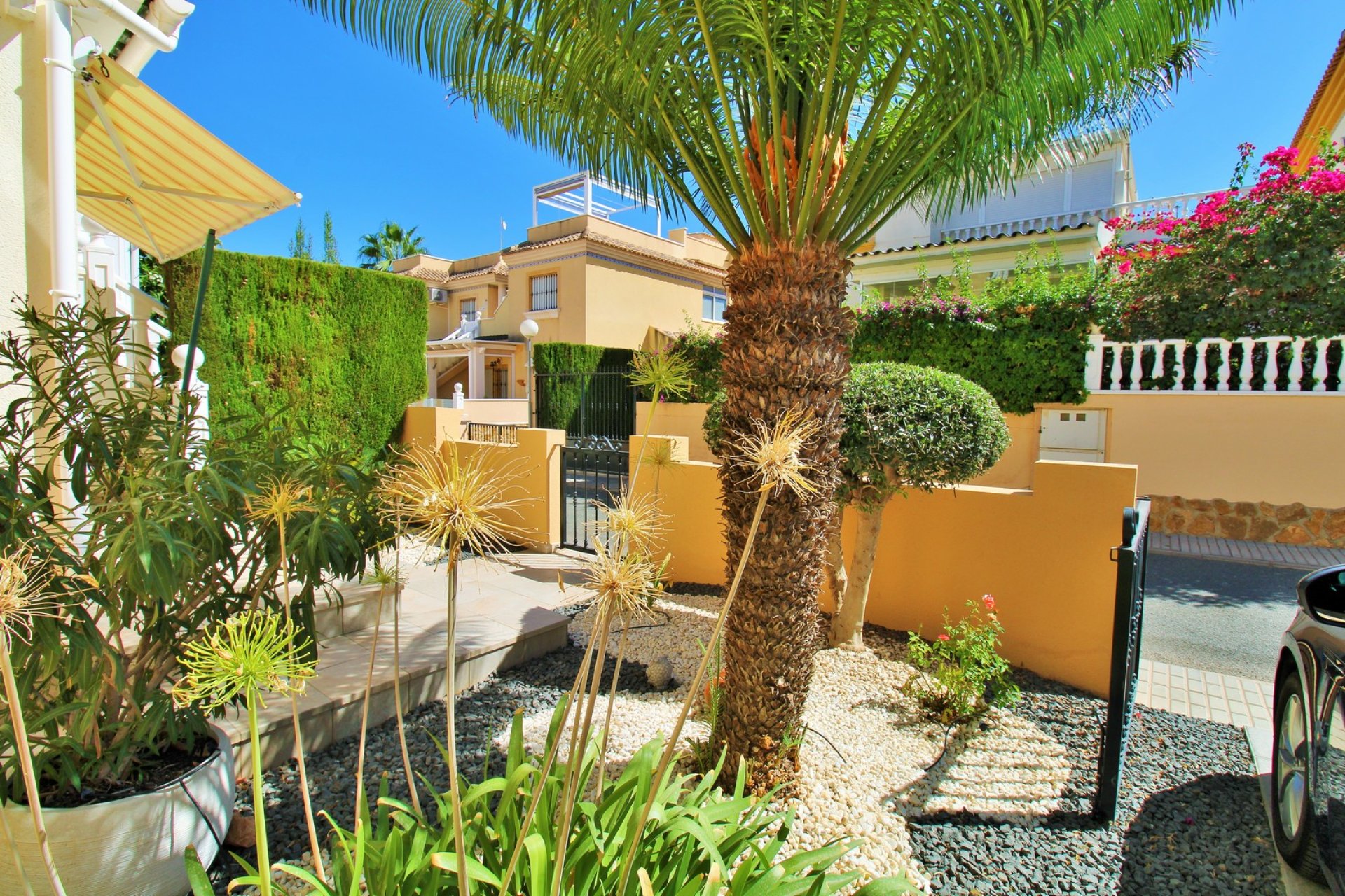 Resale - Apartment / Flat * - Villamartin * - Los Dolses *