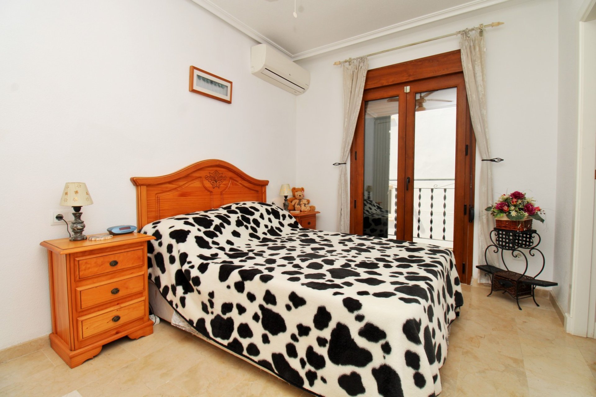 Resale - Apartment / Flat * - Villamartin * - PAU 8 *