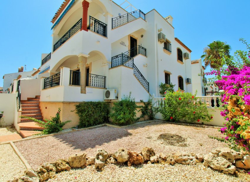 Resale - Apartment / Flat * - Villamartin * - PAU 8 *