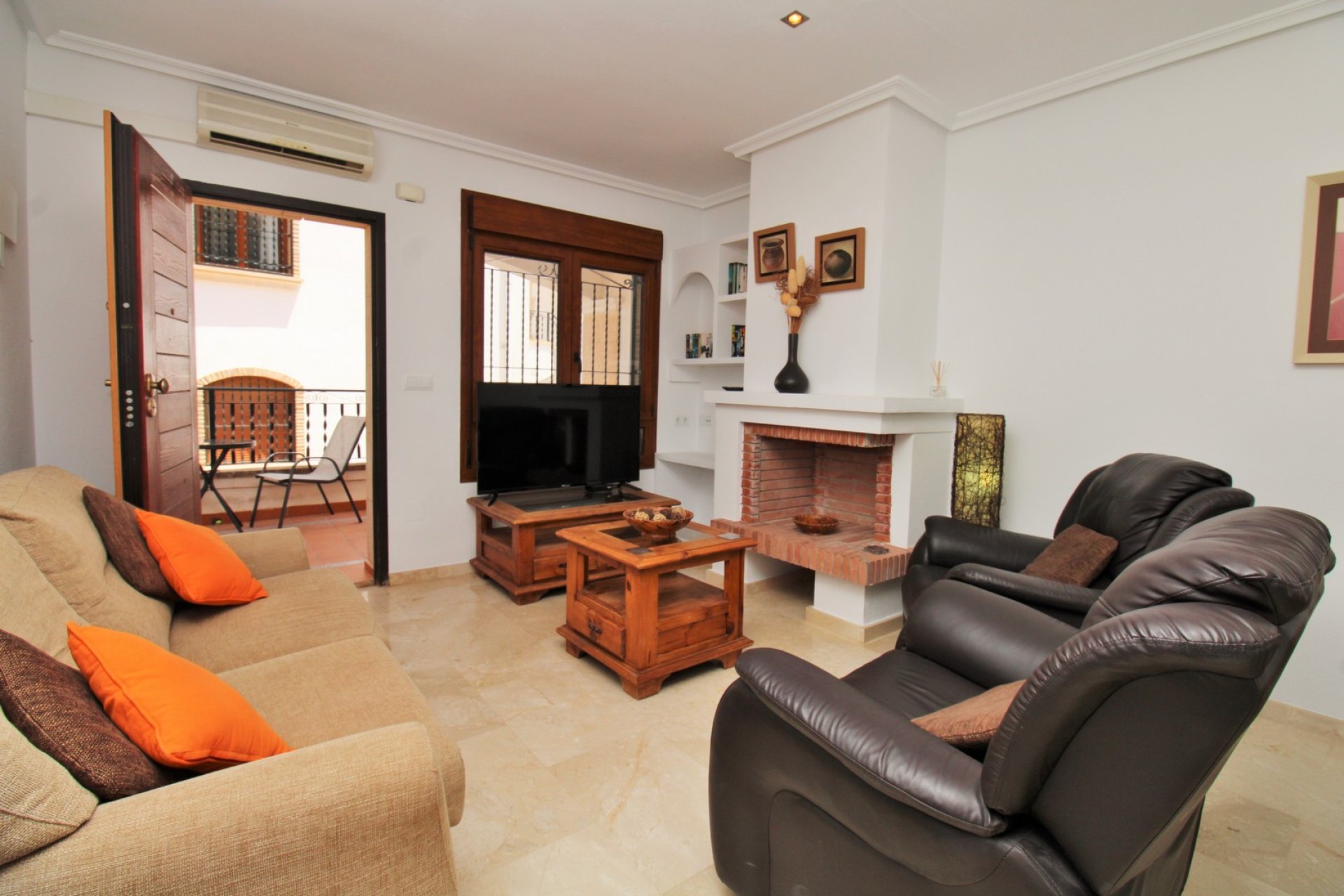 Resale - Apartment / Flat * - Villamartin * - PAU 8 *