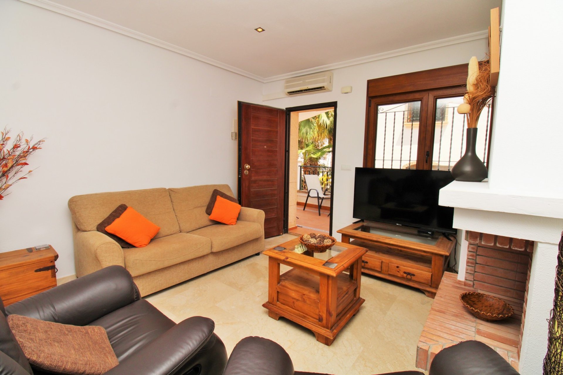 Resale - Apartment / Flat * - Villamartin * - PAU 8 *