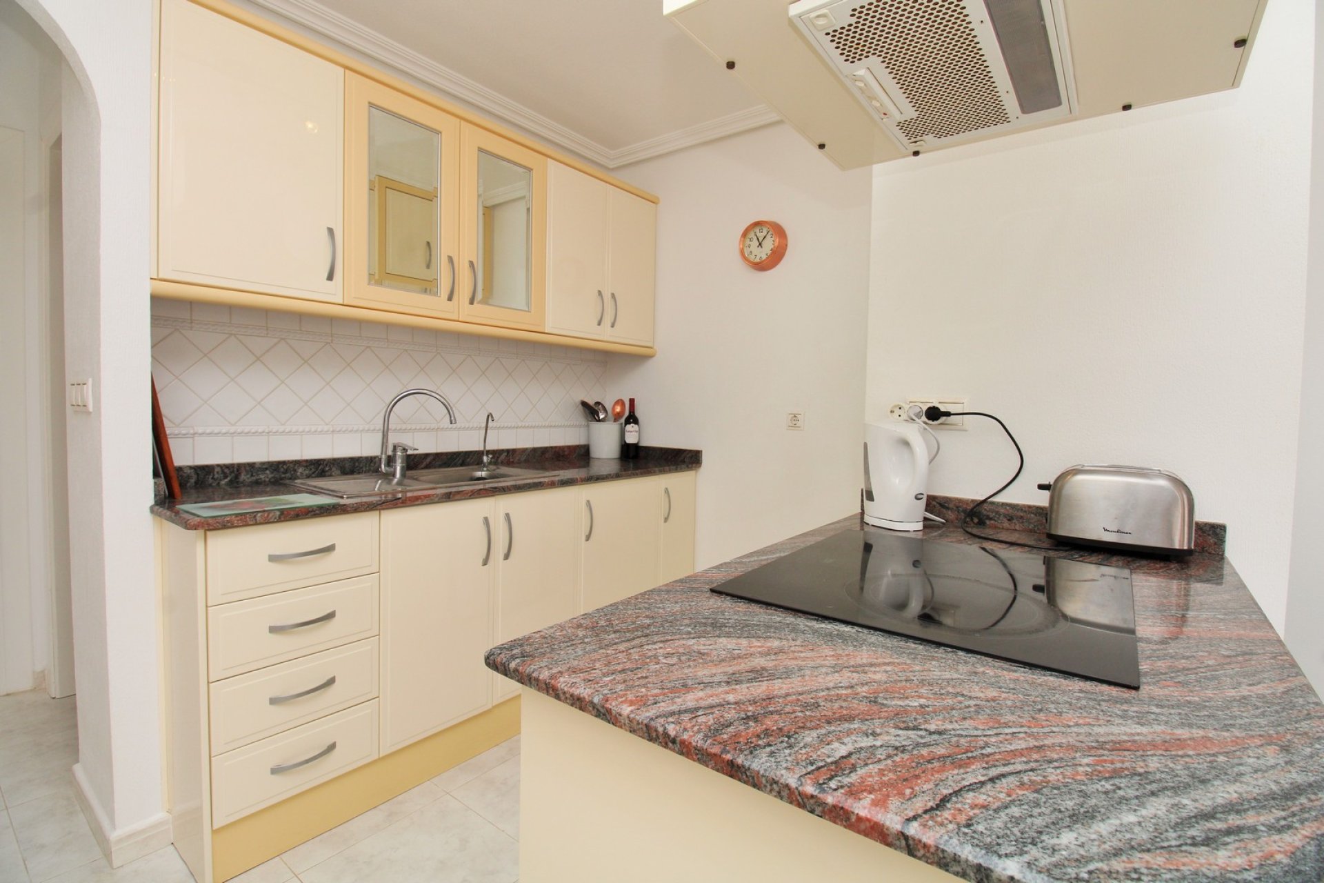Resale - Apartment / Flat * - Villamartin * - PAU 8 *