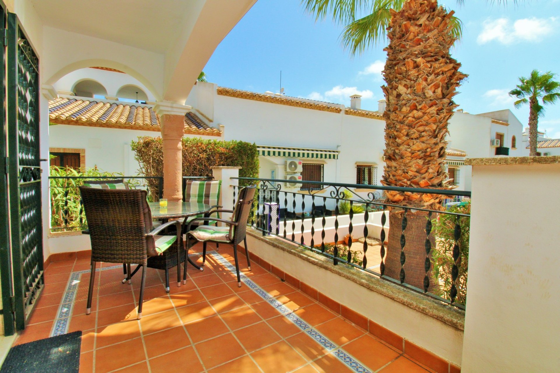 Resale - Apartment / Flat * - Villamartin * - PAU 8 *