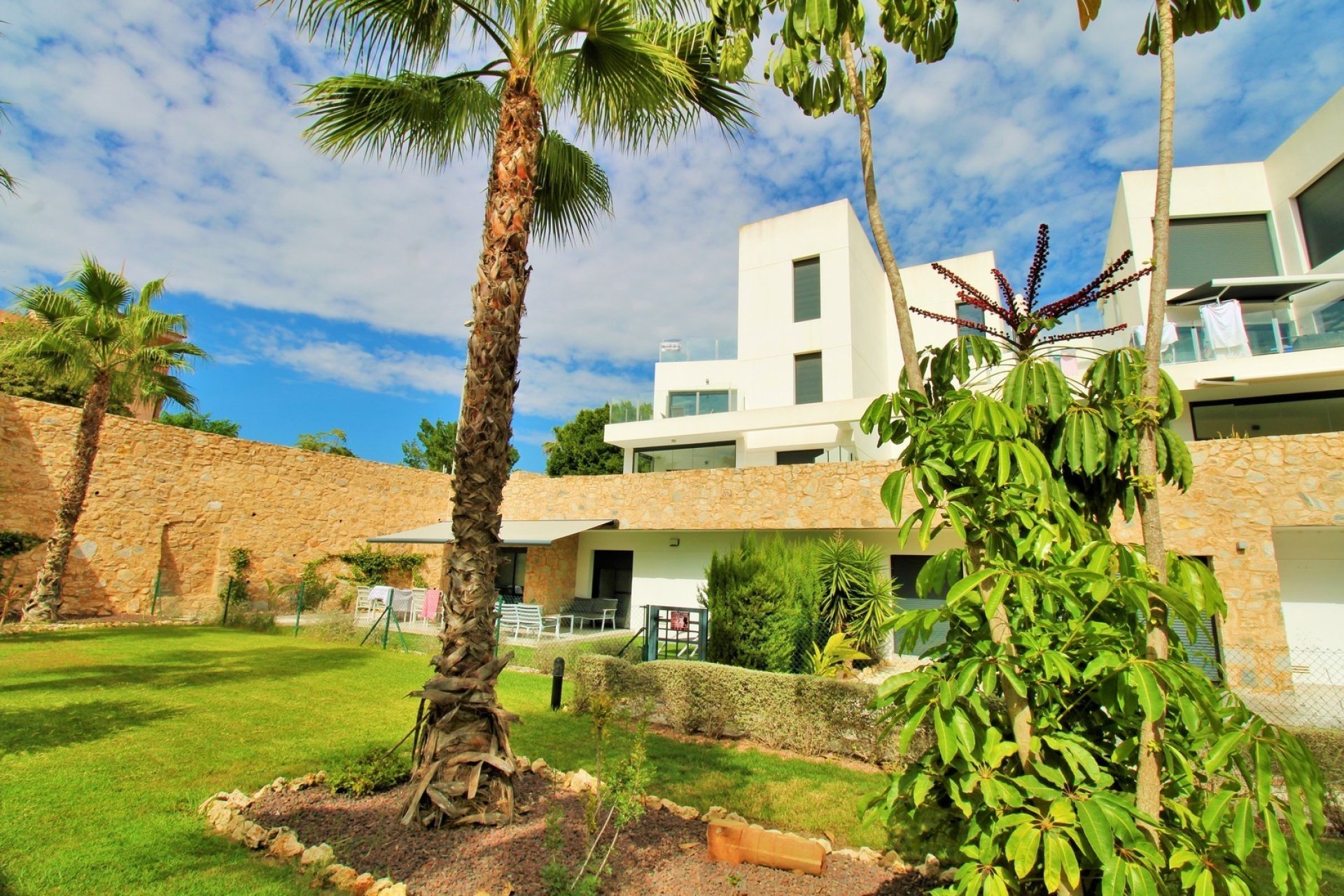 Resale - Apartment / Flat * - Villamartin * - PAU 8 *