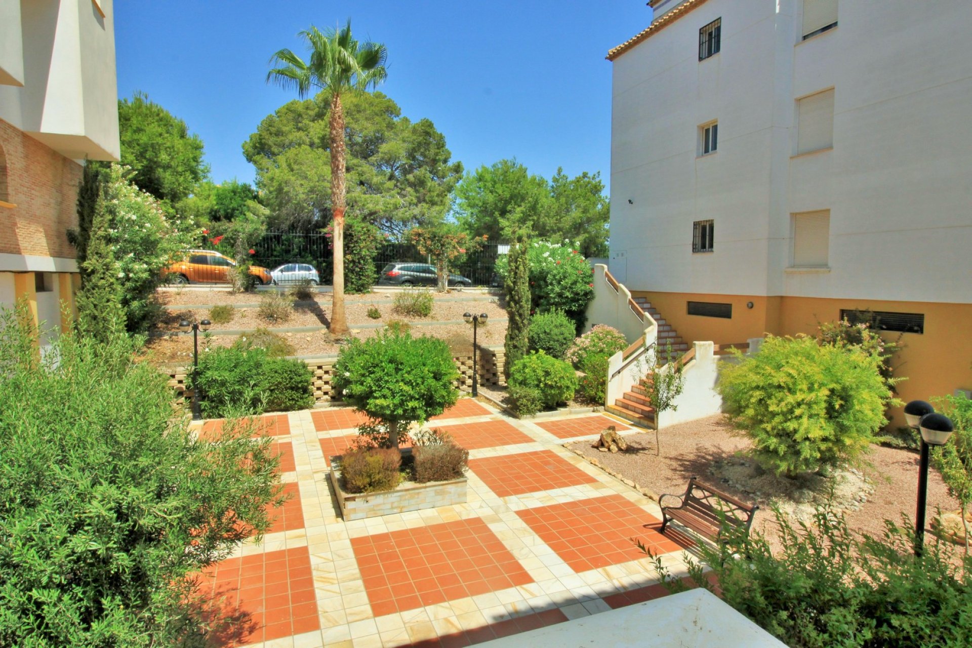 Resale - Apartment / flat - Villamartin - Villamartín