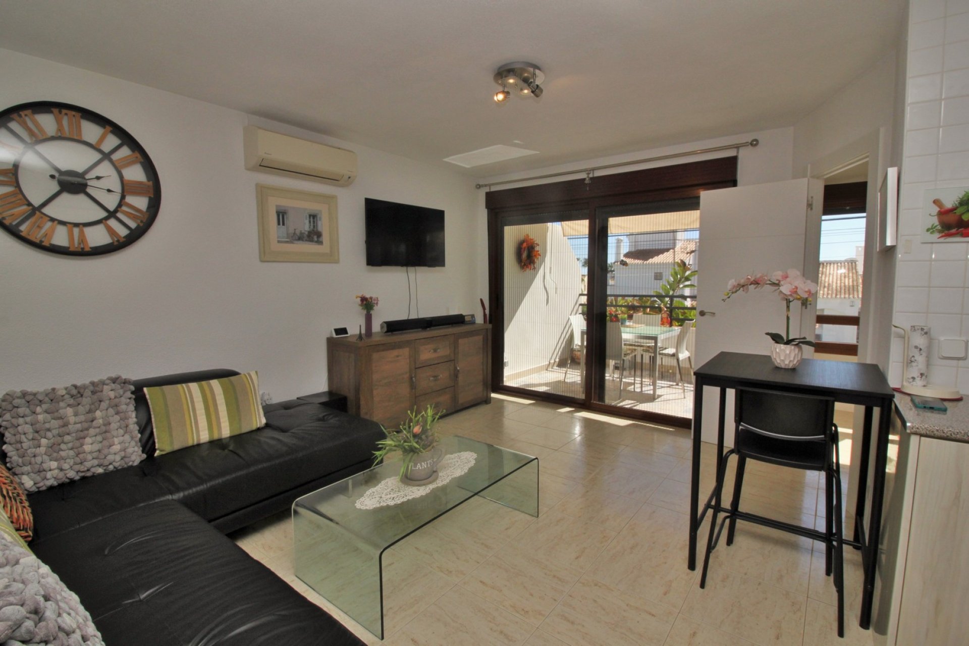 Resale - Apartment / flat - Villamartin - Villamartín