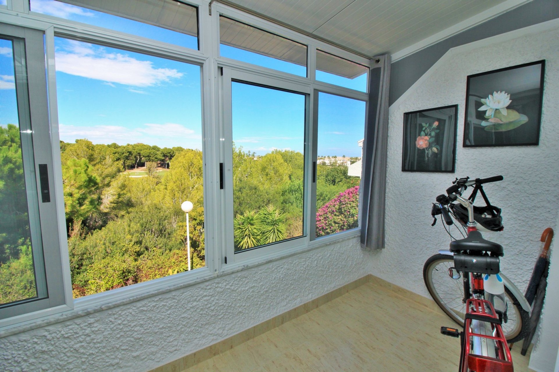 Resale - Apartment / flat - Villamartin - Villamartín