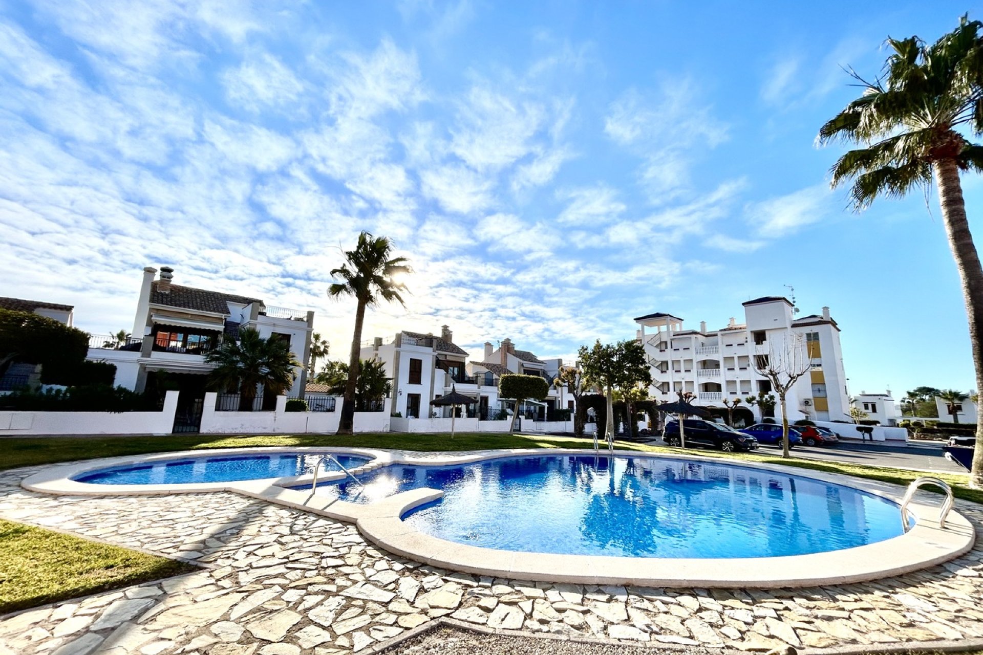 Resale - Apartment / Flat * - Villamartin * - Villamartín * 