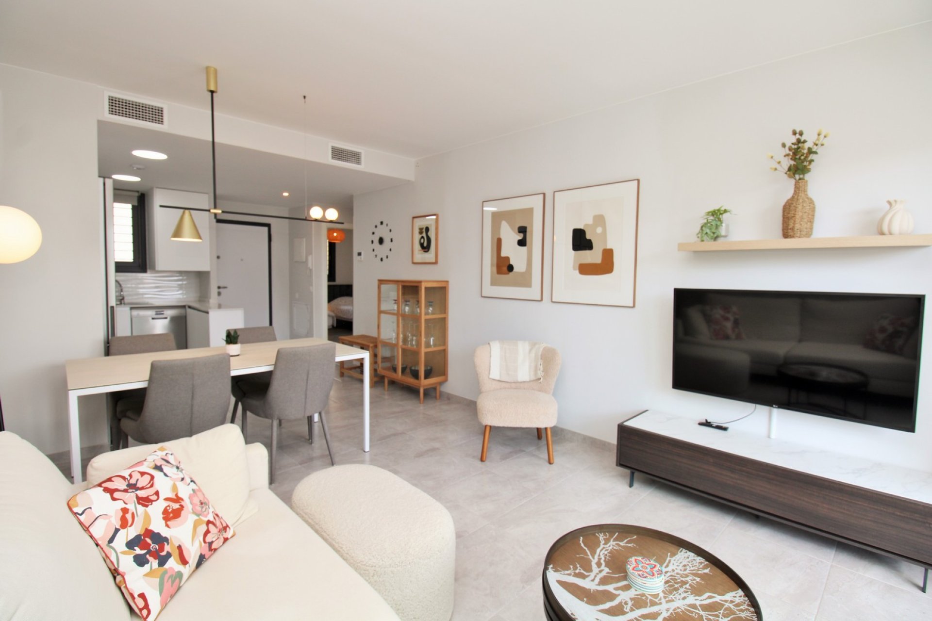 Resale - Apartment / Flat * - Villamartin * - Villamartín * 