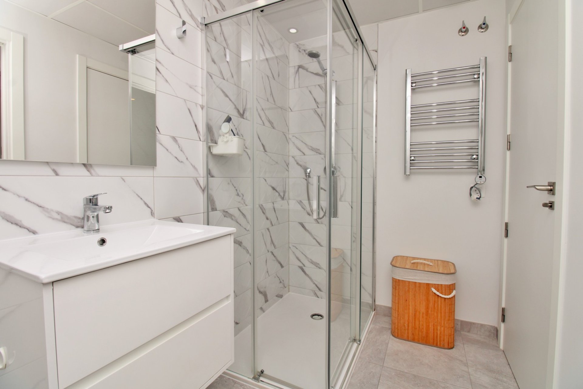 Resale - Apartment / Flat * - Villamartin * - Villamartín * 