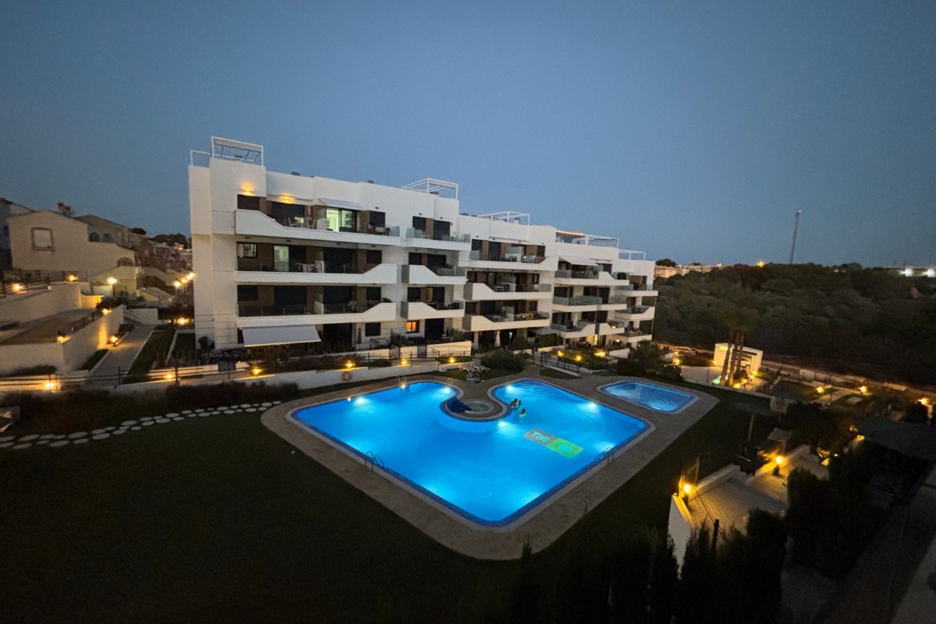 Resale - Apartment / Flat * - Villamartin * - Villamartín * 