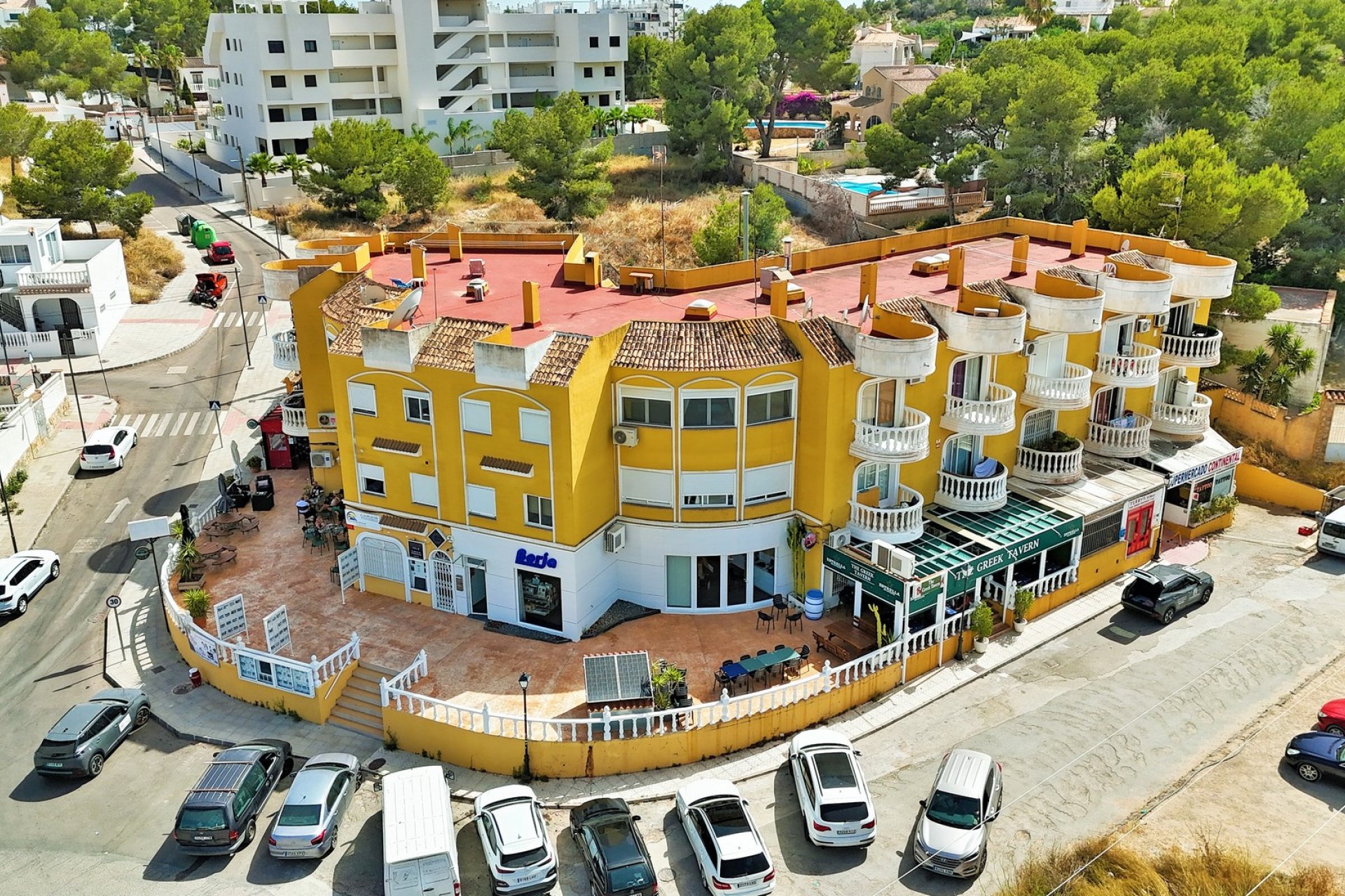 Resale - Apartment / Flat * - Villamartin * - Villamartín * 