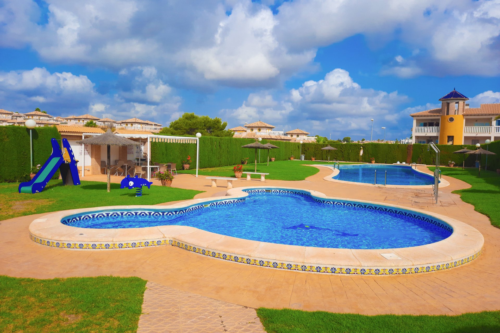 Resale - Apartment / Flat * - Villamartin * - Villamartín * 