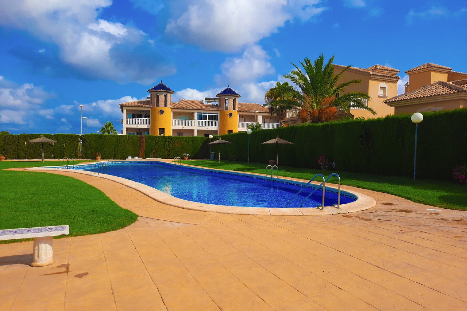 Resale - Apartment / Flat * - Villamartin * - Villamartín * 
