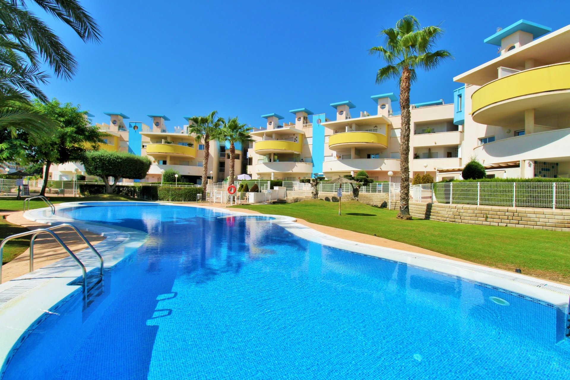 Resale - Apartment / Flat * - Villamartin * - Villamartín * 
