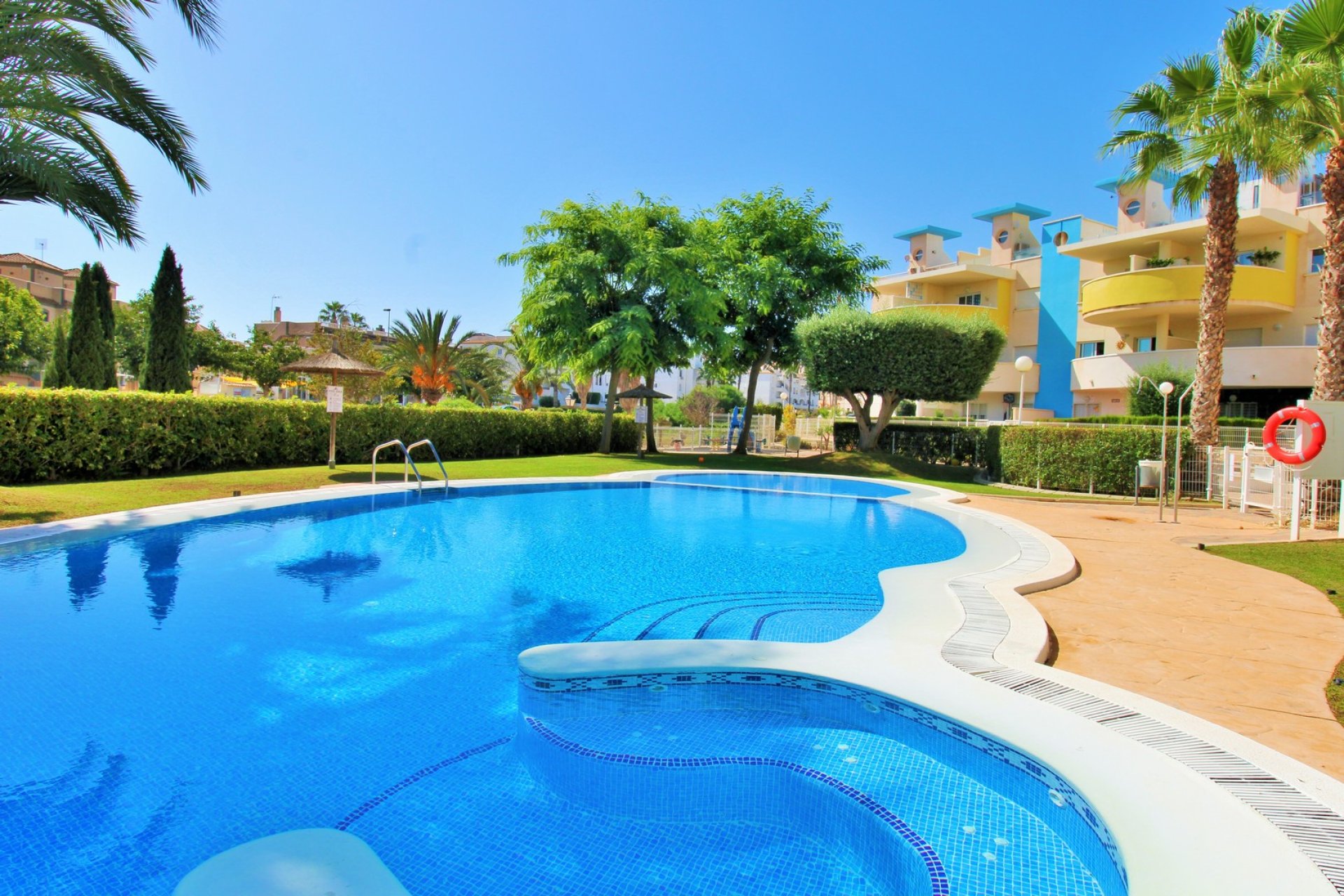 Resale - Apartment / Flat * - Villamartin * - Villamartín * 