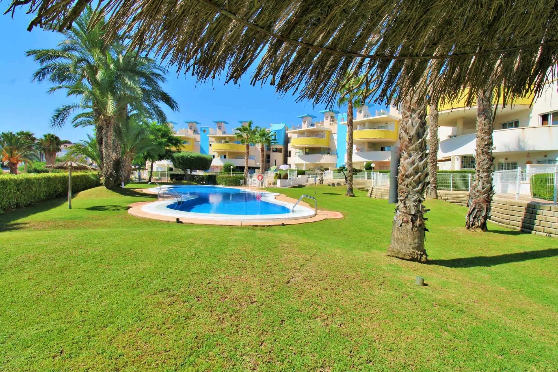 Resale - Apartment / Flat * - Villamartin * - Villamartín * 