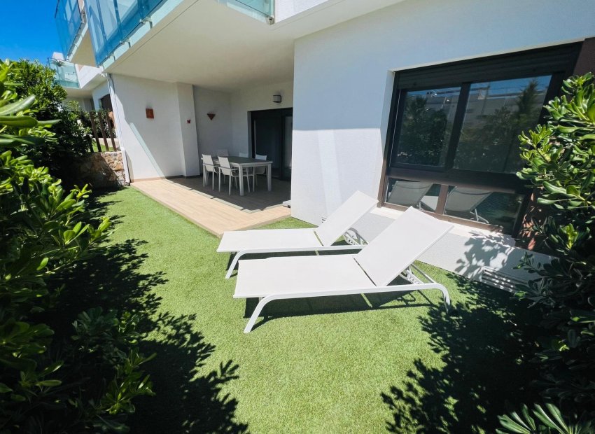 Resale - Apartment / Flat * - Vistabella Golf * - Entre Naranjos - Vistabella Golf