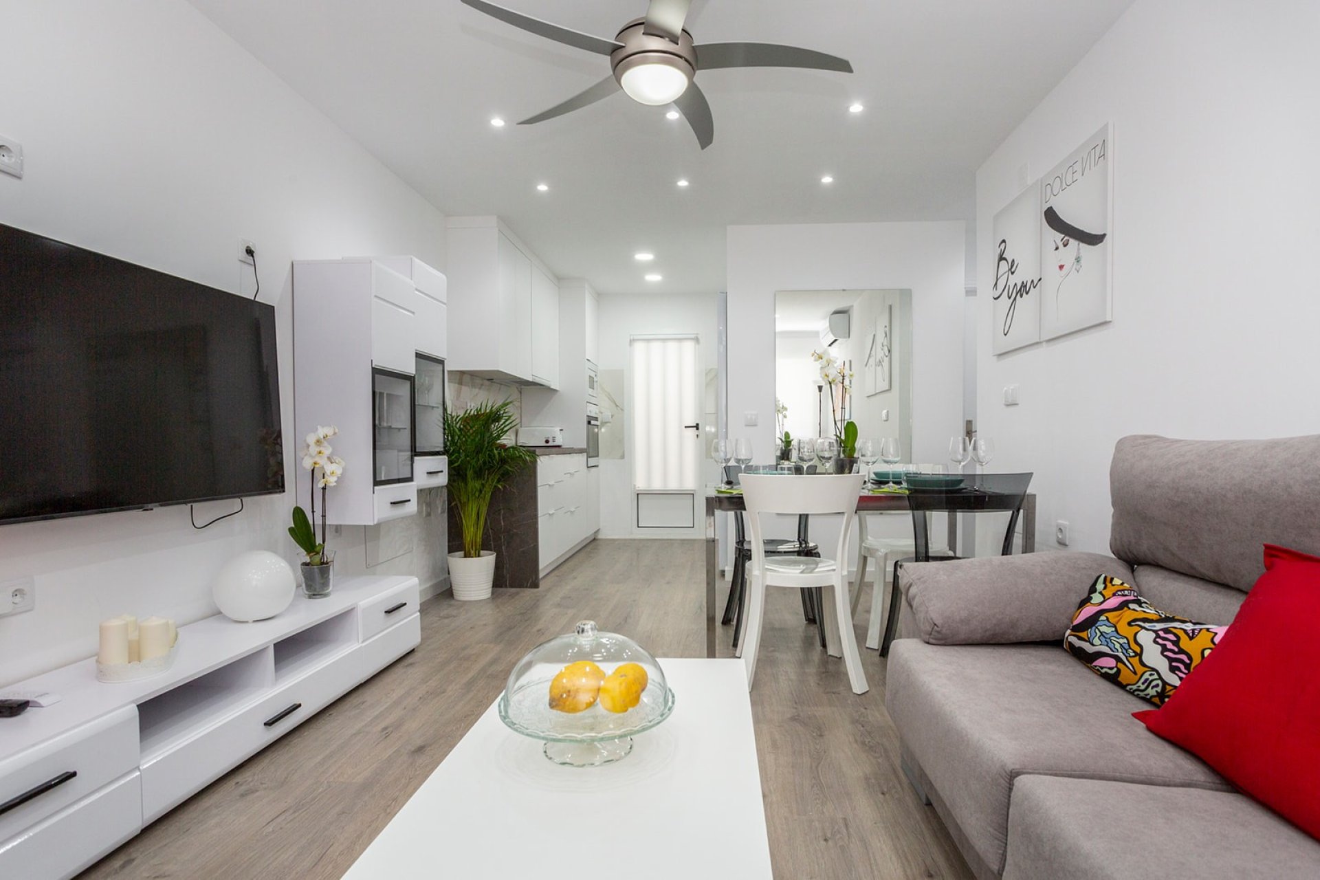 Resale - Apartment / Flat * - Vistabella Golf