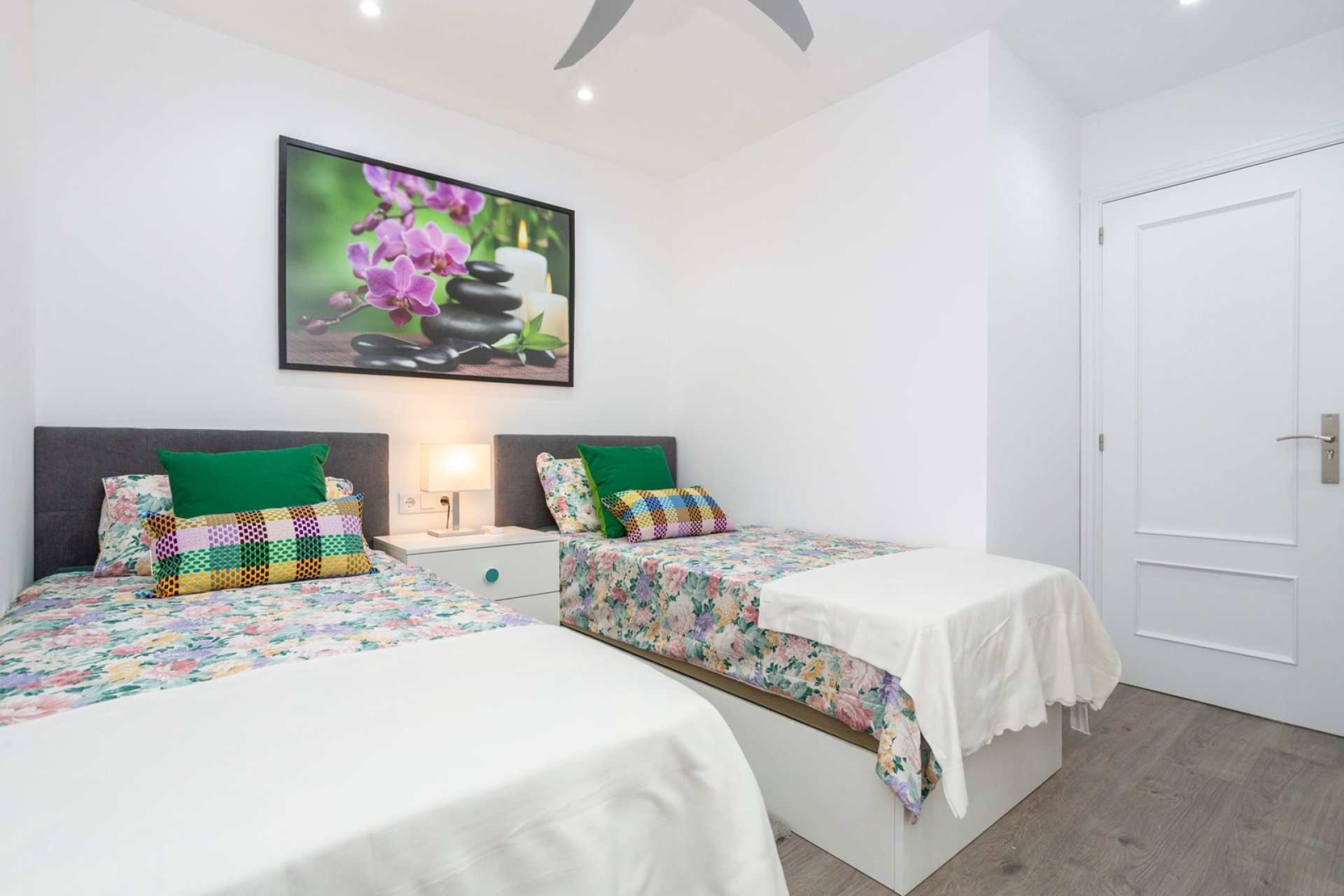 Resale - Apartment / Flat * - Vistabella Golf