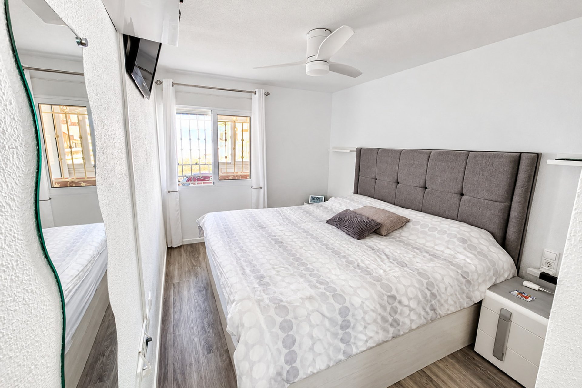Resale - Apartment / Flat * - Vistabella Golf *