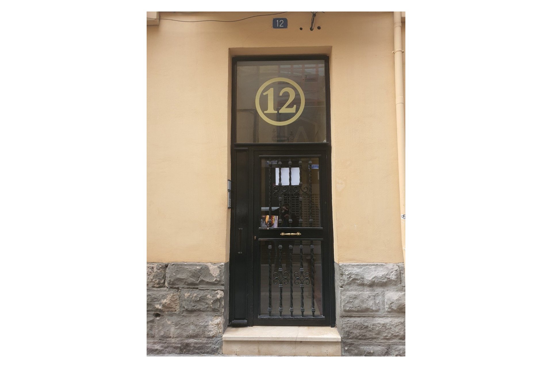 Resale - Building * - Alicante * - Casco antiguo