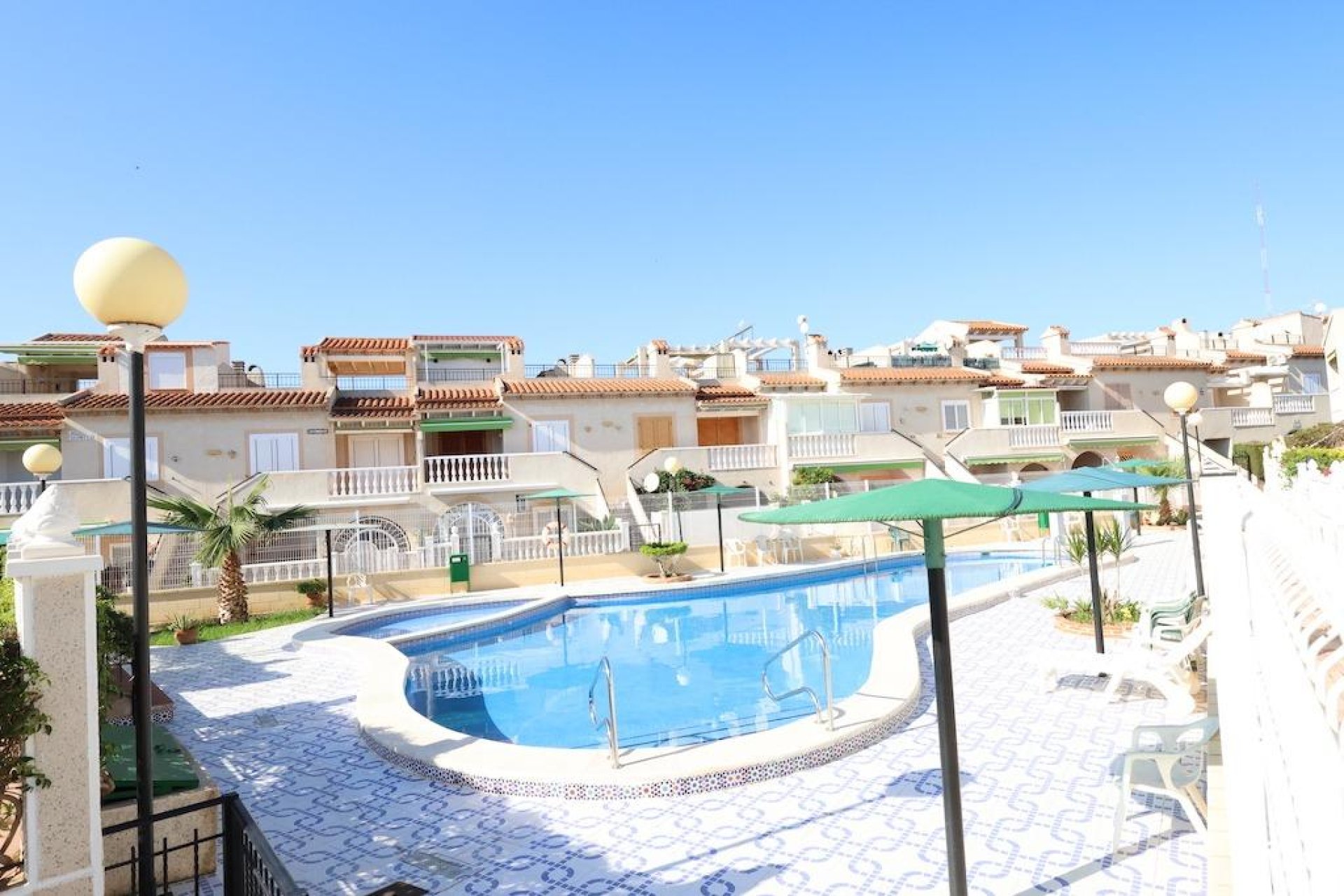 Resale - Bungalow - Guardamar del Segura - Pórtico Mediterráneo