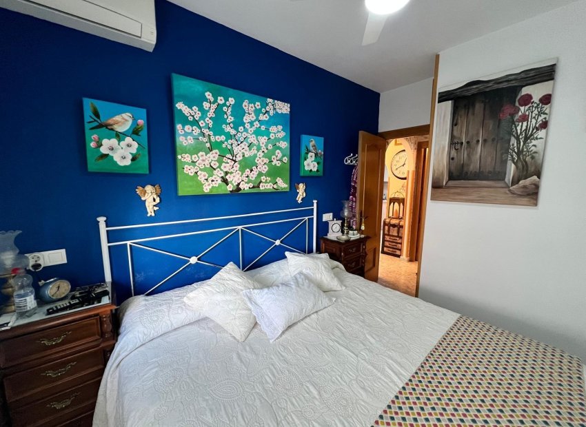 Resale - Bungalow - Orihuela Costa - La Zenia