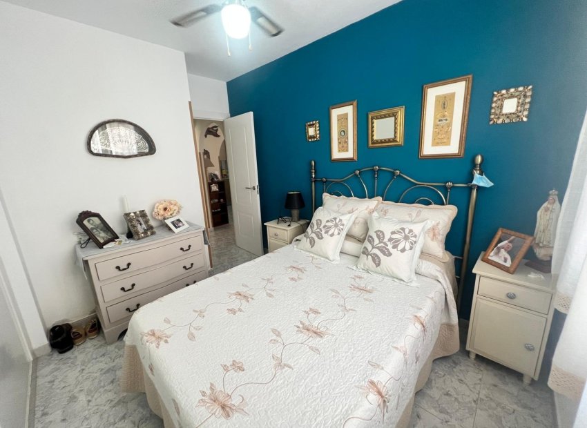 Resale - Bungalow - Orihuela Costa - Los Dolses