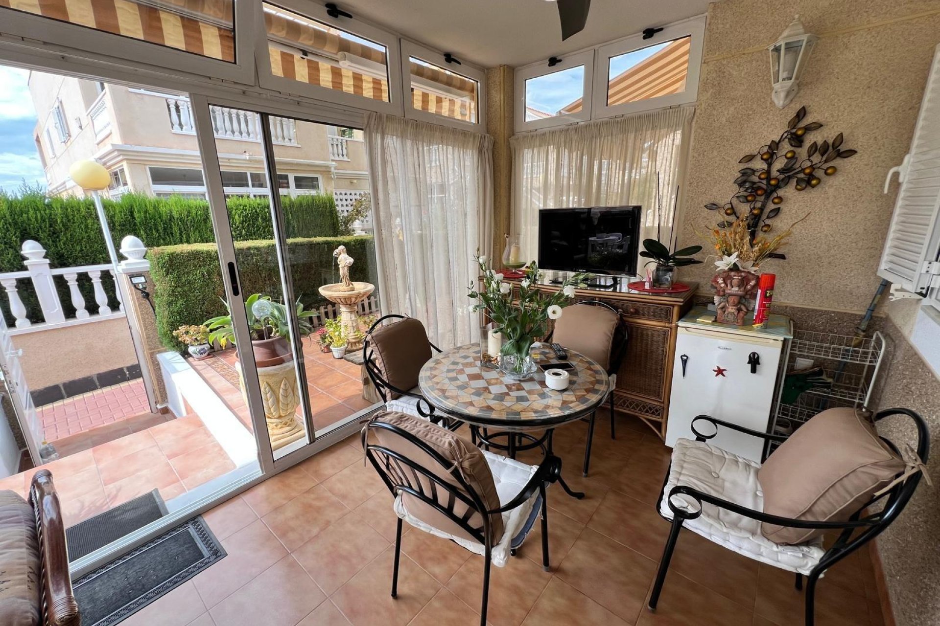 Resale - Bungalow - Orihuela Costa - Punta Prima