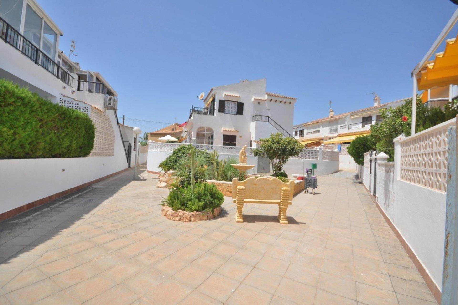 Resale - Bungalow - Torrevieja - Aguas Nuevas