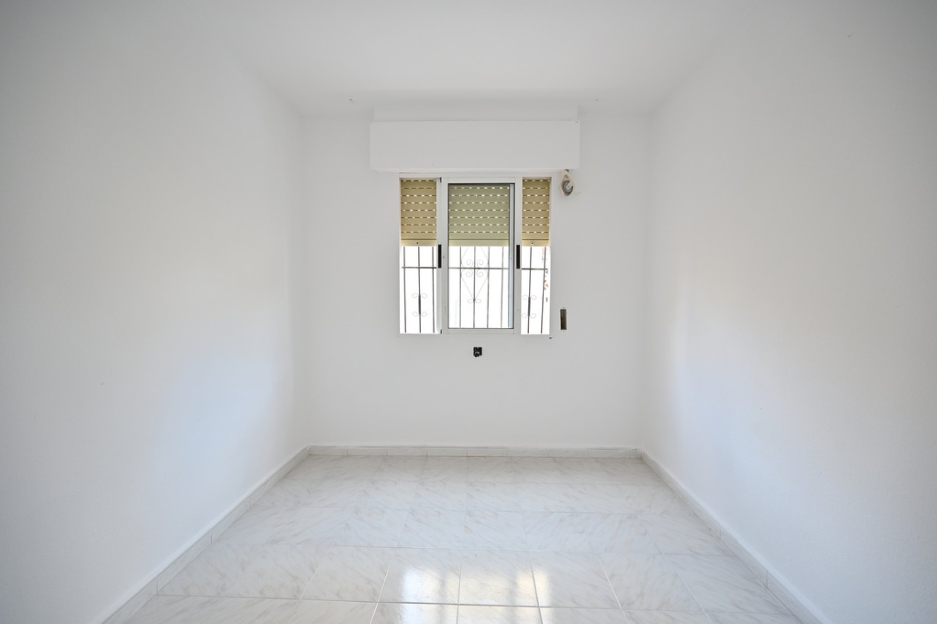 Resale - Bungalow - Torrevieja - Jardín del Mar