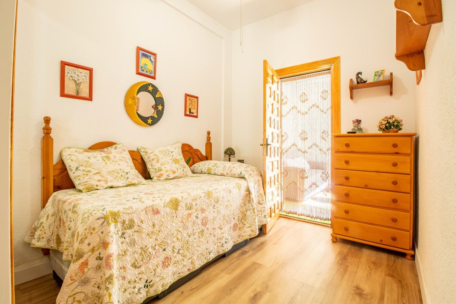 Resale - Bungalow - Torrevieja - La Mata