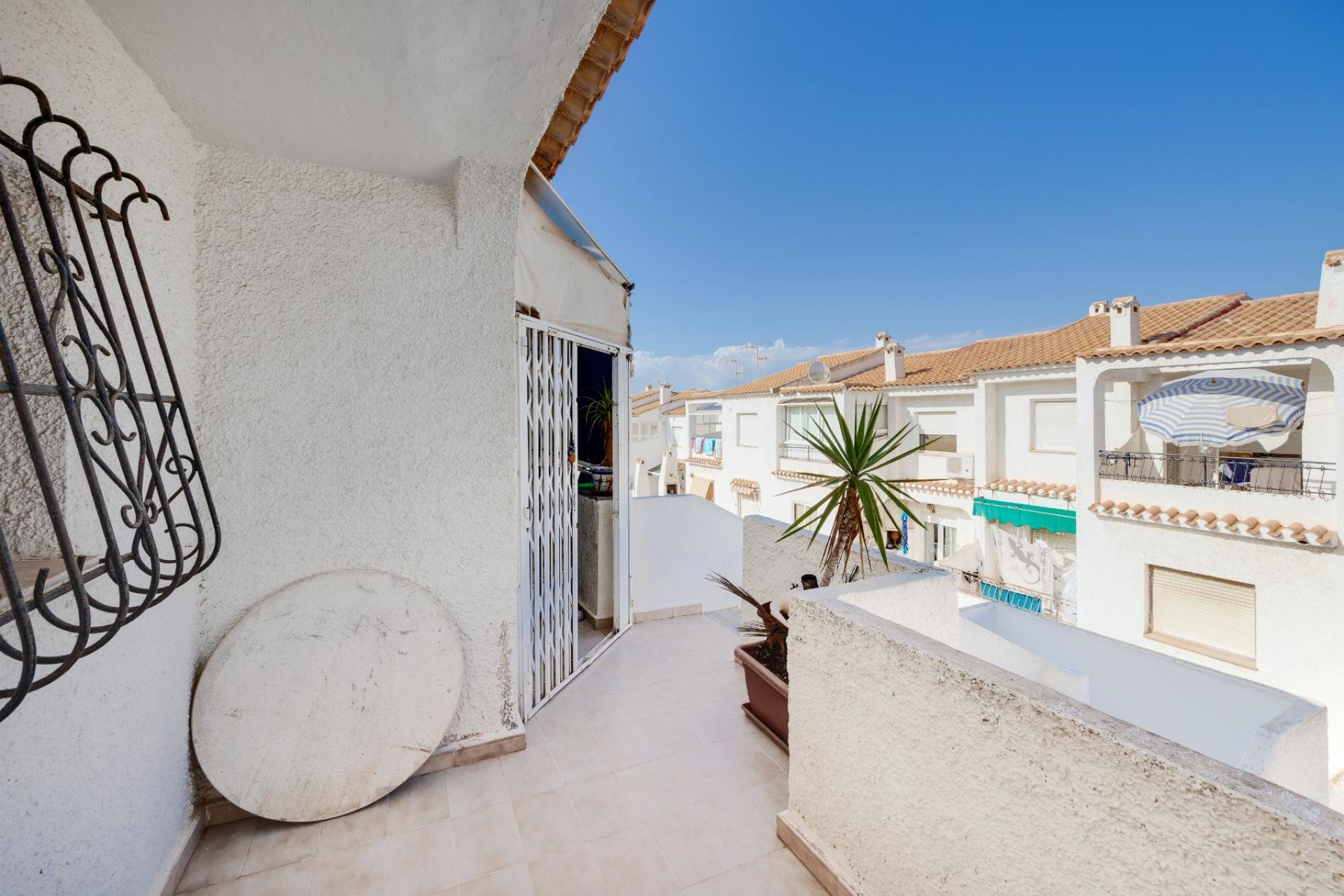 Resale - Bungalow - Torrevieja - Playa de los Naufragos