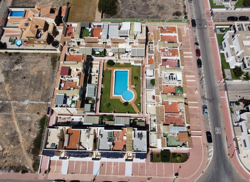 Resale - Bungalow - Torrevieja - Sector 25