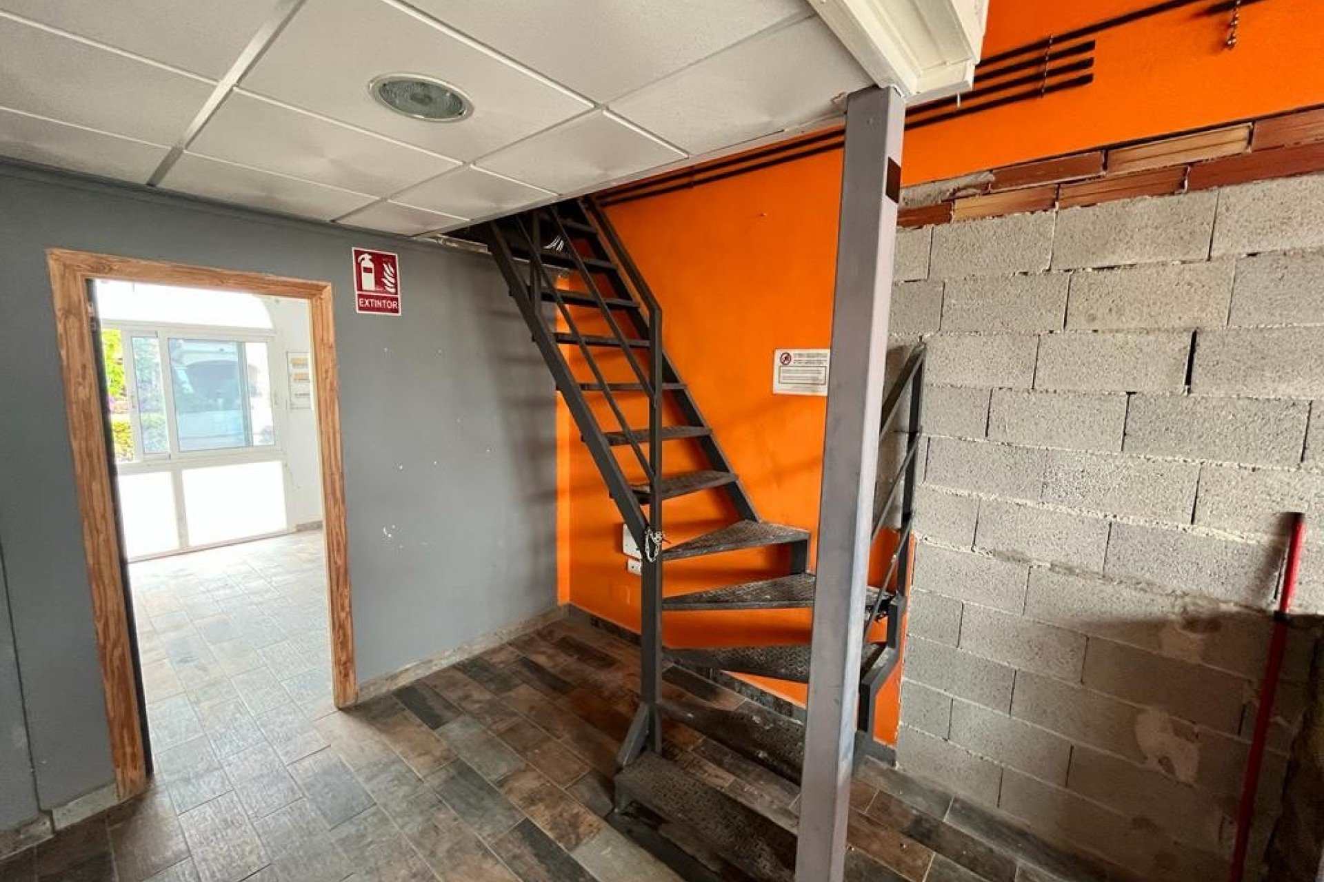 Resale - Commercial * - Algorfa - La Finca Golf *