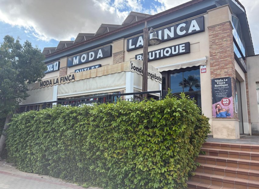 Resale - Commercial * - Algorfa - La Finca Golf *