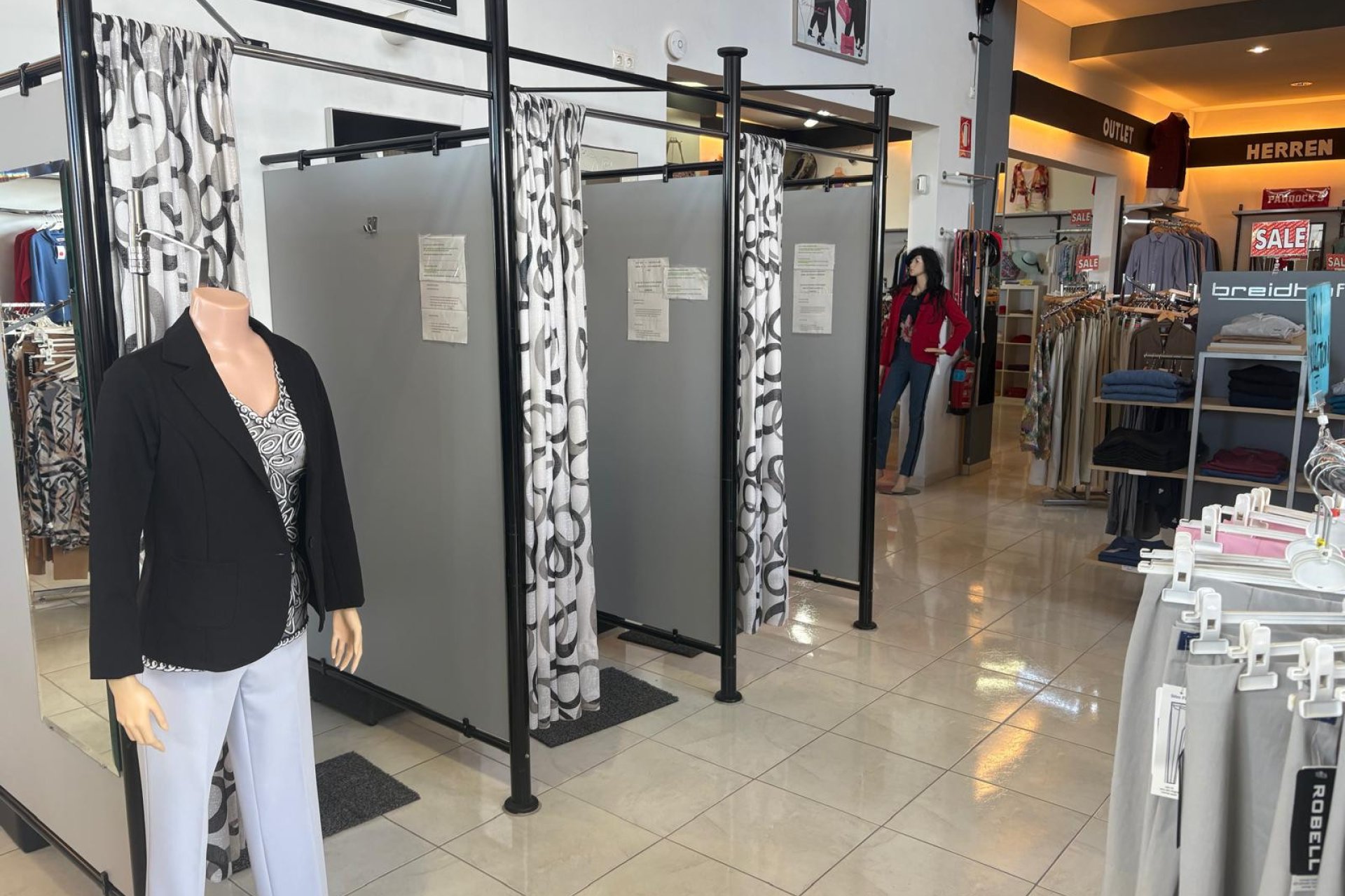 Resale - Commercial * - Algorfa - La Finca Golf *