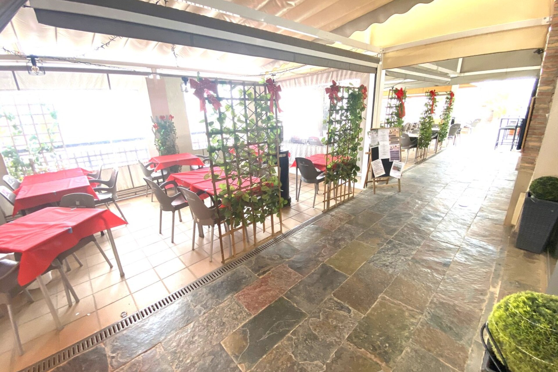 Resale - Commercial * - Algorfa *