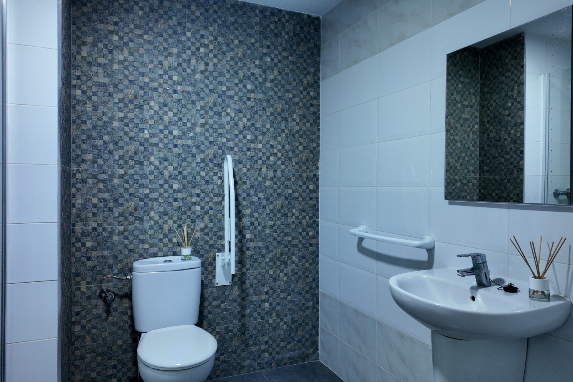 Resale - Commercial * - Alicante * - Alicante - City *