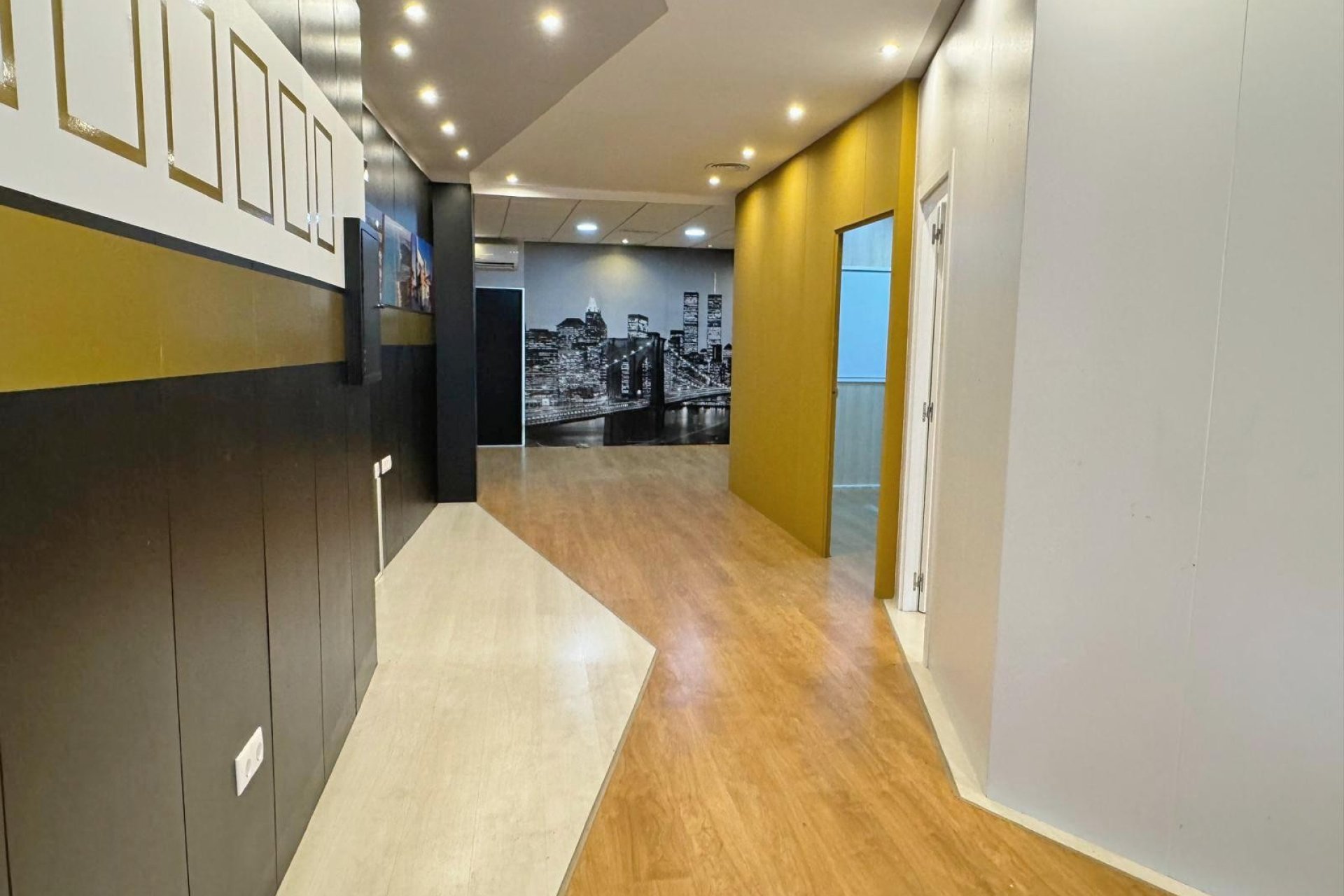 Resale - Commercial * - Guardamar del Segura * - Guardamar del Seguras*