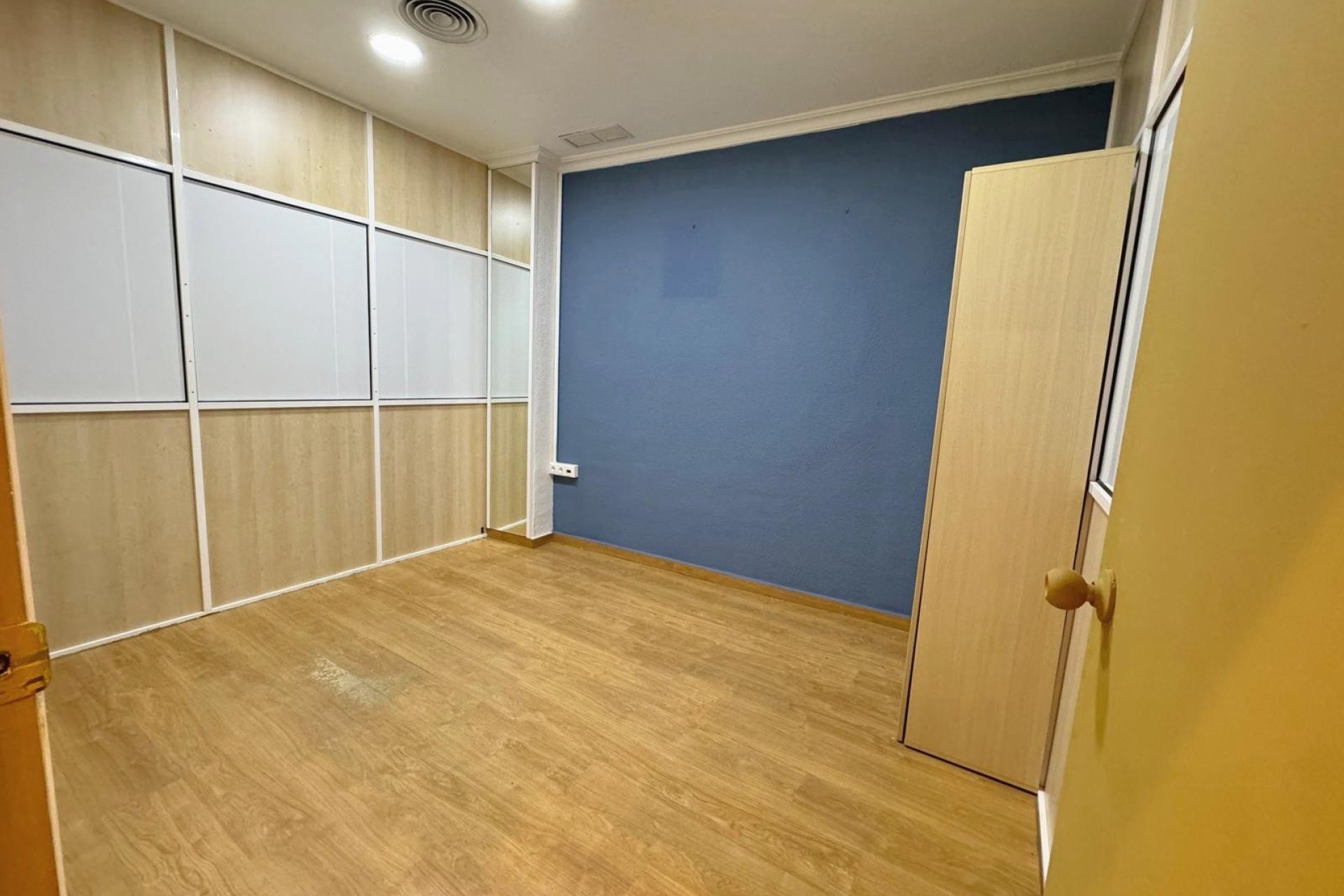 Resale - Commercial * - Guardamar del Segura * - Guardamar del Seguras*