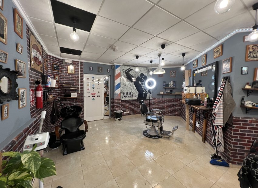 Resale - Commercial * - Guardamar del Segura *