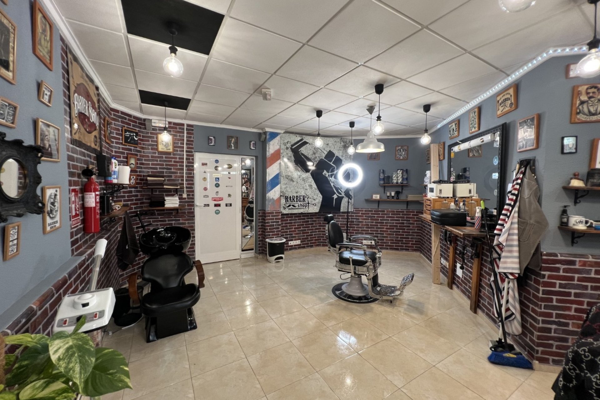 Resale - Commercial * - Guardamar del Segura *