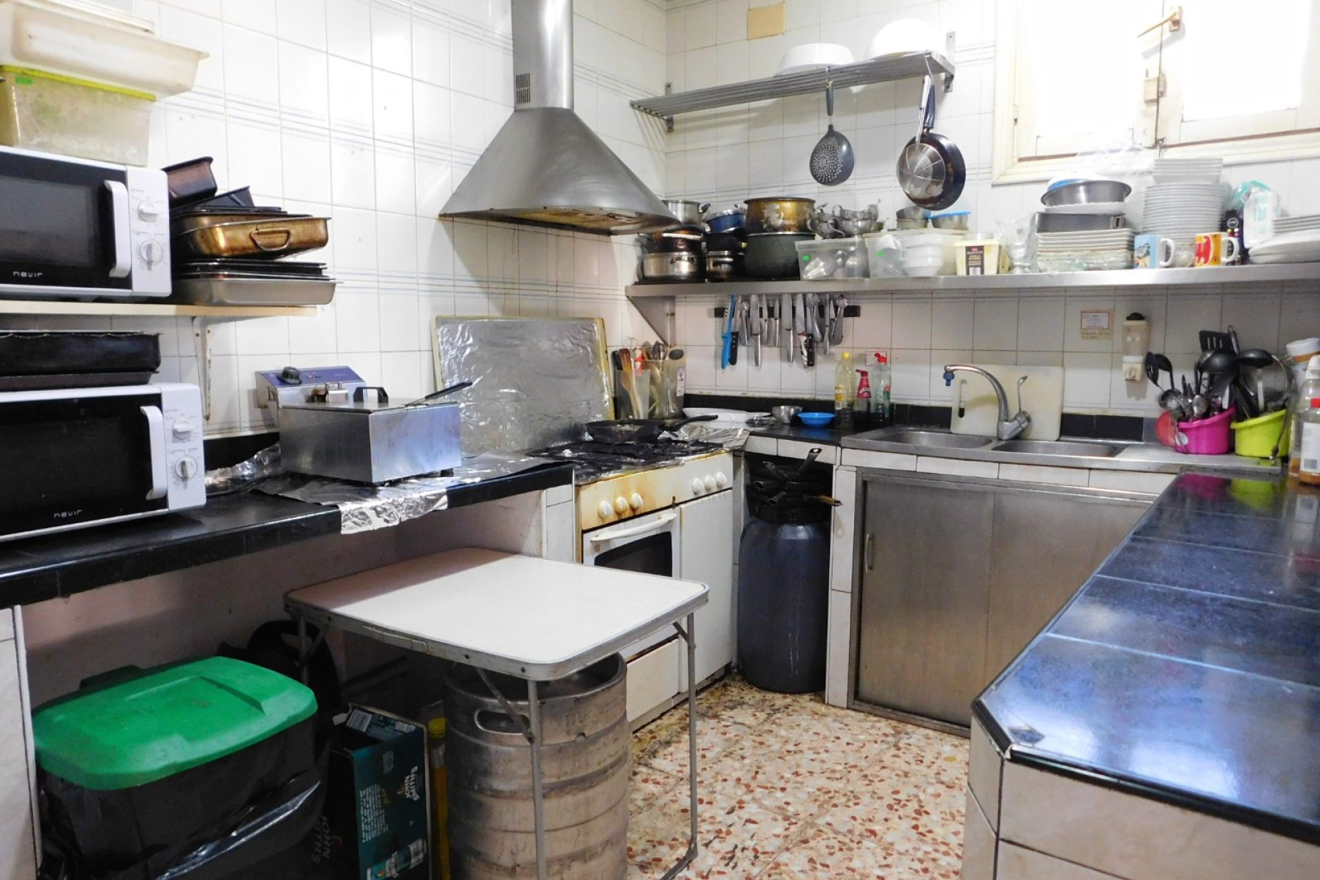 Resale - Commercial * - San Miguel de Salinas *